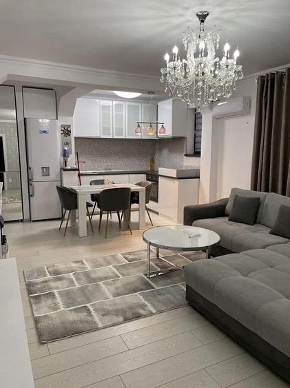 Apartament cu 2 camere semidecomandat, mobilat în Magheru