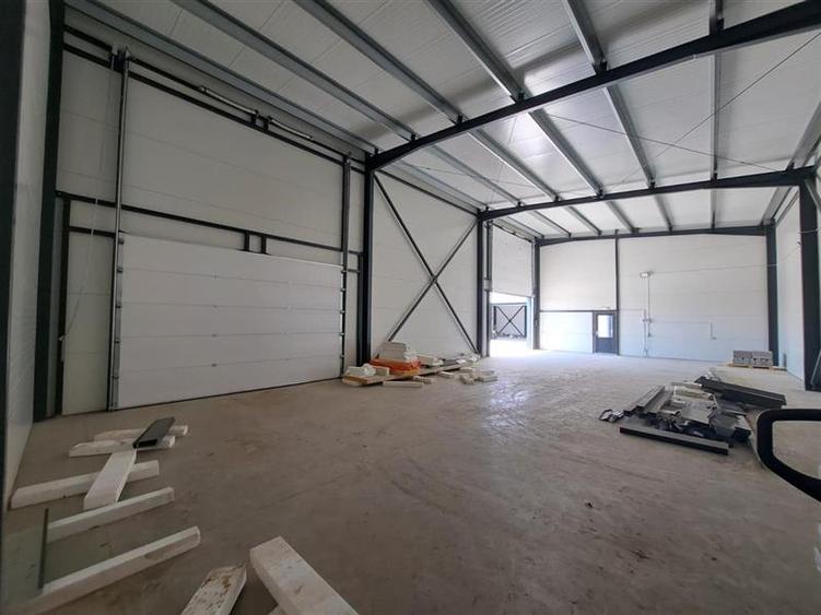 Spațiu comercial, de 700 mp, în Central
