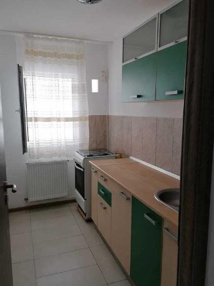 Garsonieră decomandată în Drumul Taberei