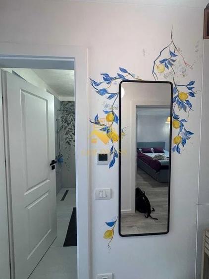 Apartament cu 2 camere decomandat, mobilat în Central