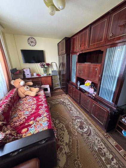 Apartament cu 4 camere decomandat, mobilat în Mănăștur