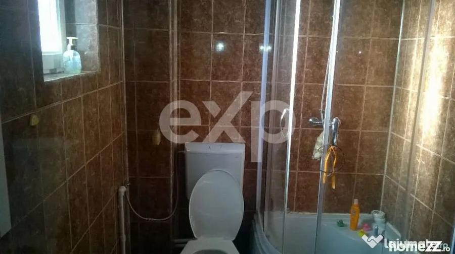 Casă cu 4 camere cu Teren 2500 Mp în Budeasa