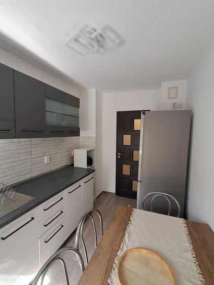 Apartament cu 2 camere decomandat, mobilat în Militari