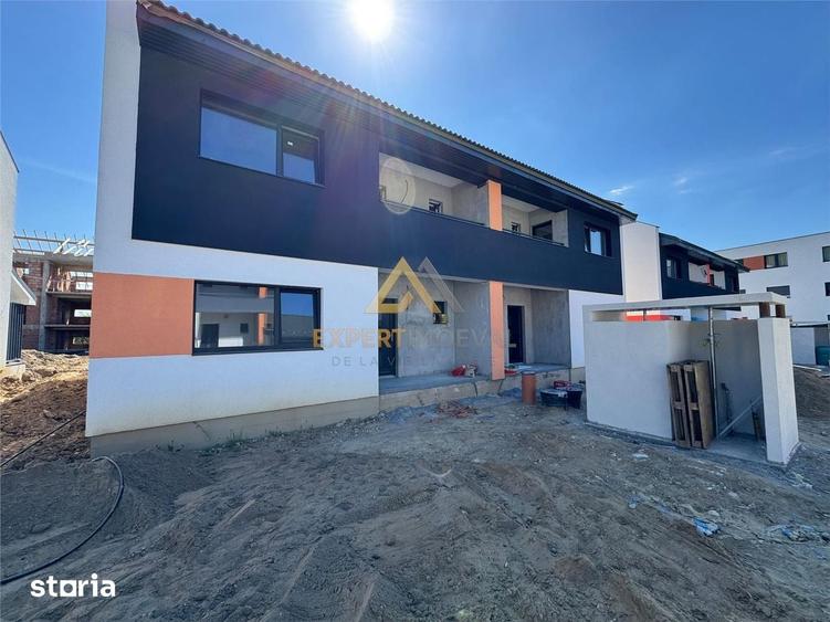 Casă cu 4 camere cu Teren 360 Mp în Valea Borcutului