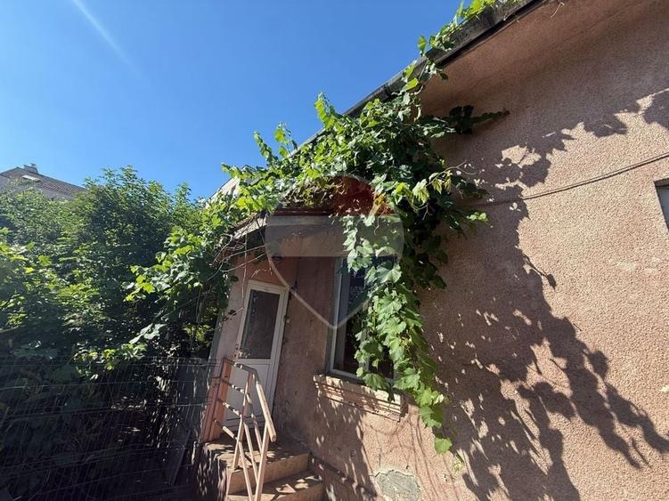 Casă cu 2 camere cu Teren 390 Mp în Gară