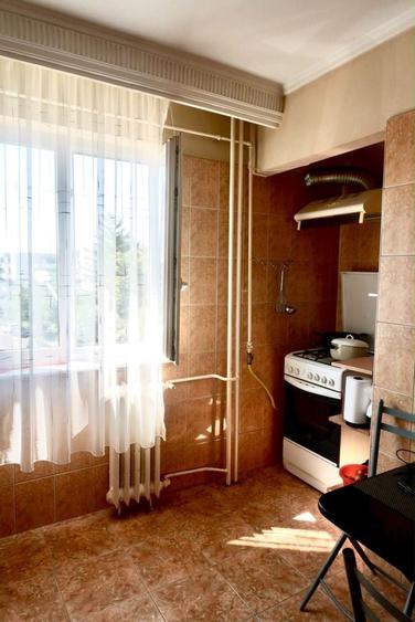 Apartament cu 2 camere semidecomandat în Găvana
