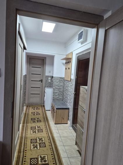 Apartament cu 2 camere decomandat în Hipodrom 3