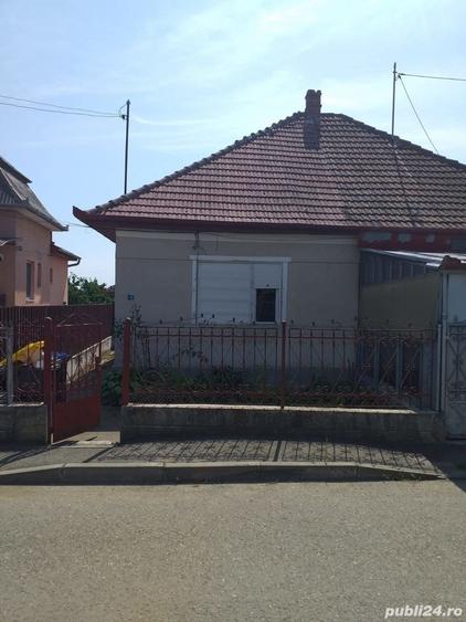 Casă cu 2 camere cu Teren 480 Mp în Turda