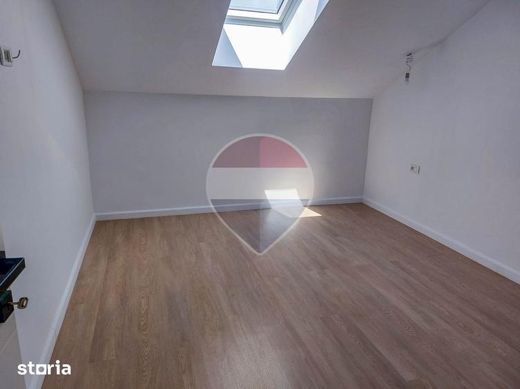 Apartament cu 4 camere în Tunari