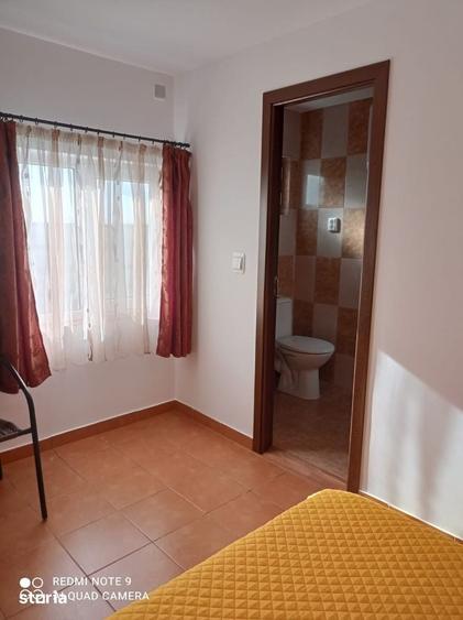 Casă cu 5 camere cu Teren 750 Mp în Corbu
