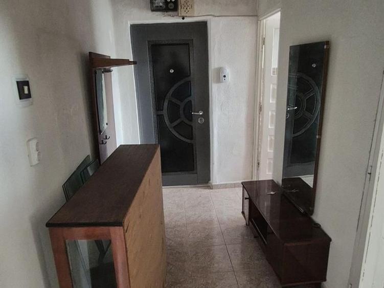 Apartament 2 camere, semidecomandat, loc. Falticeni - 3