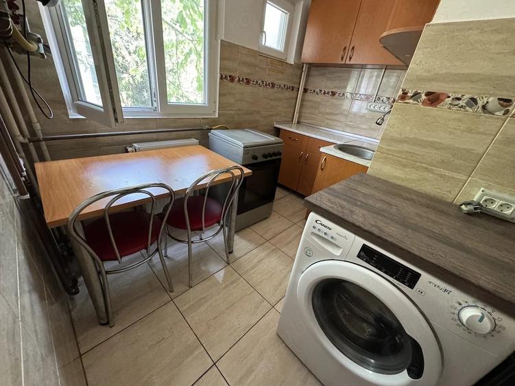 Apartament cu 2 camere semidecomandat în Dacia