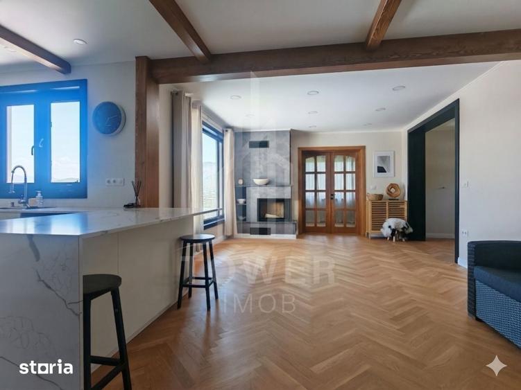 Casă cu 5 camere cu Piscina în Sadu