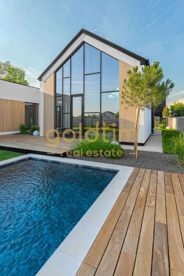 Casă individuală cu 4 camere cu Piscina în Otopeni