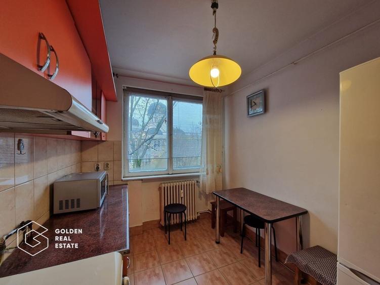 Apartament cu 2 camere semidecomandat, mobilat în Podgoria