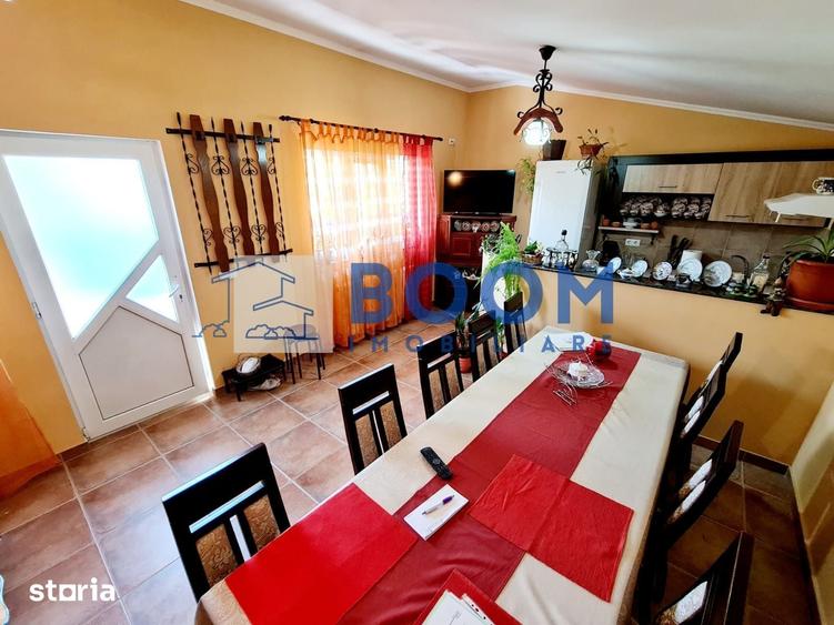 Casă cu 4 camere cu Teren 510 Mp în Central
