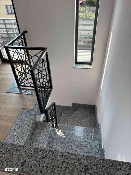 Casă cu 4 camere cu Teren 470 Mp în Șerbănești