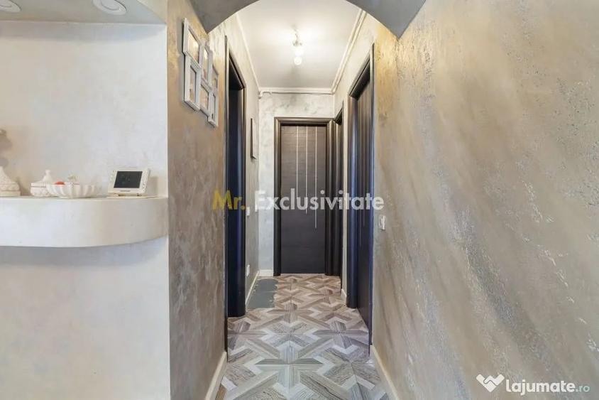 Apartament cu 3 camere semidecomandat în Regie