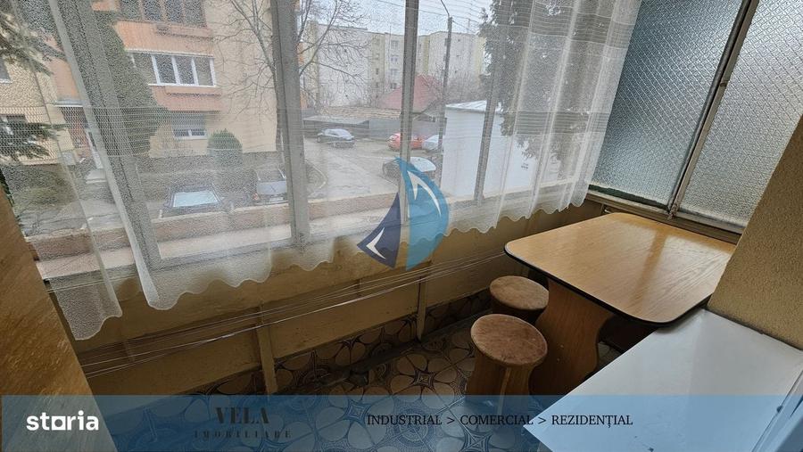 Apartament 2 camere, izolat, decomandat - 3