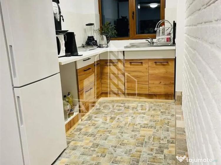 Casă cu 7 camere cu Teren 22000 Mp în Târsa