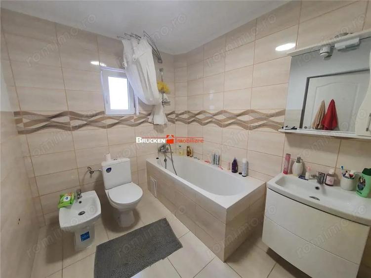 Casă cu 3 camere cu Teren 344 Mp în Central