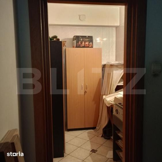 Casă cu 10 camere cu Teren 600 Mp în 22 Decembrie 1989