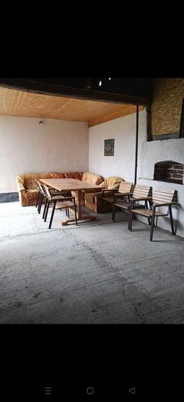 Casă cu 3 camere în Central