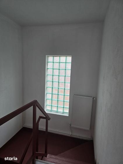 Apartament cu 3 camere în Burdea