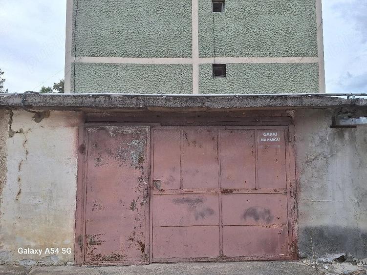 Spațiu comercial, de 28 mp, în Central