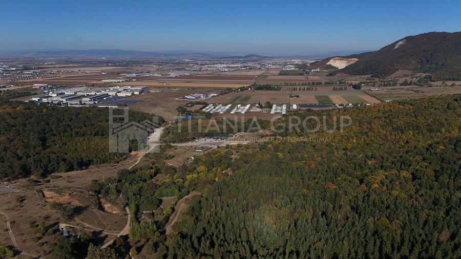 Teren Construcții extravilan de 2283 mp, în Cristian