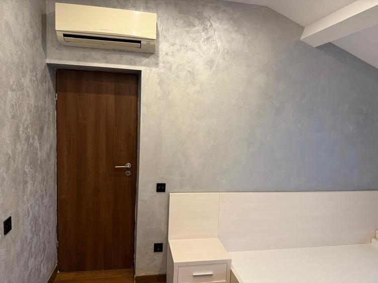 Apartament cu 3 camere decomandat în Mărgeanului