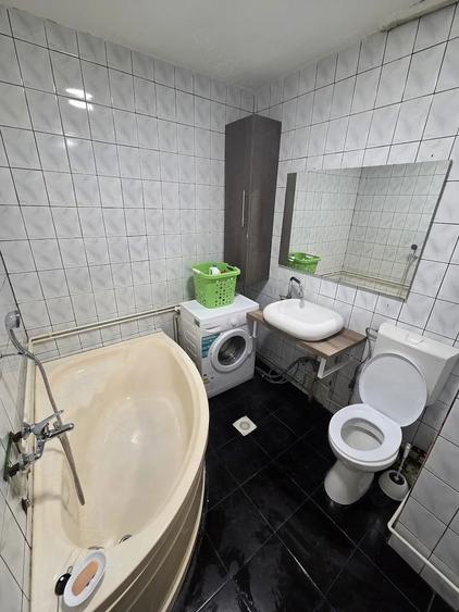 Apartament cu 2 camere decomandat în Govândari