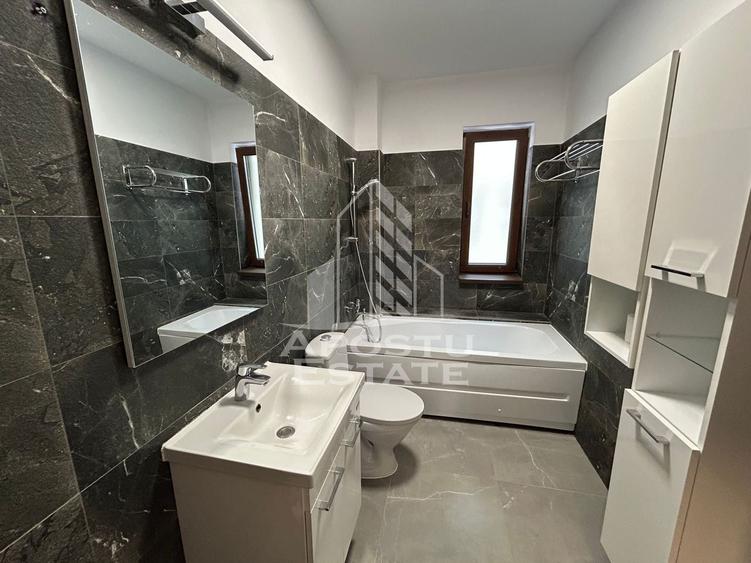 Apartament cu 3 camere semidecomandat, mobilat în Giroc