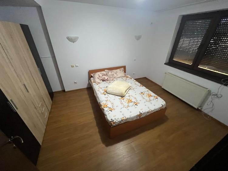 Apartament cu 3 camere în Bragadiru