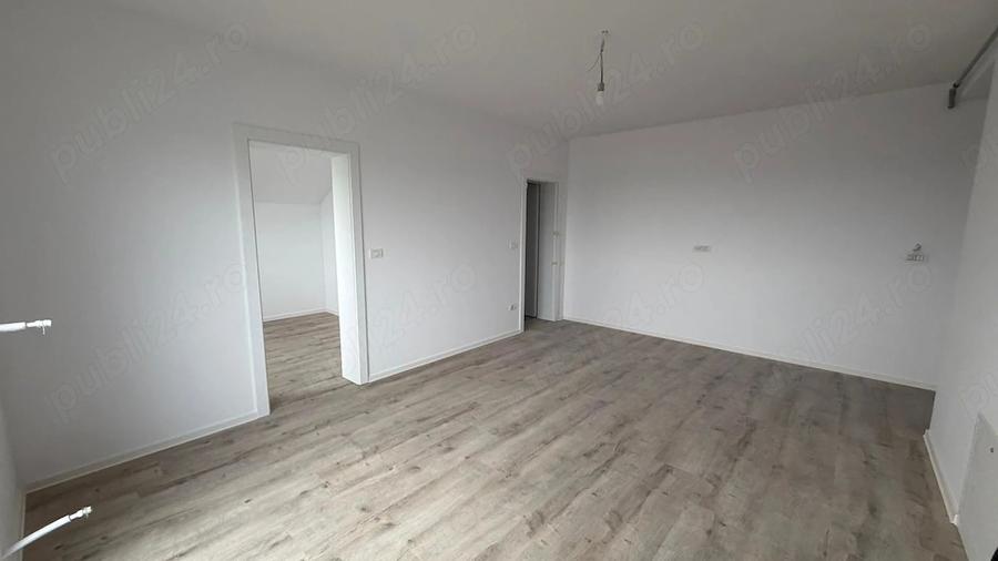 Apartament cu 3 camere decomandat în Giarmata