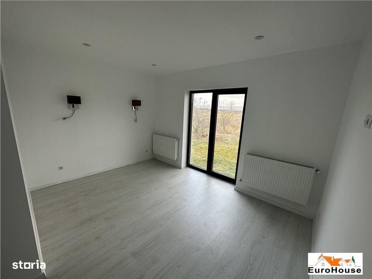 Casă cu 3 camere în Central