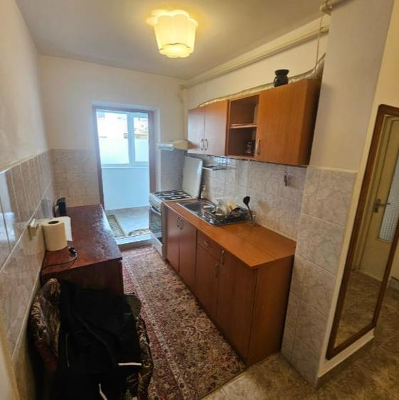 Apartament cu 2 camere decomandat în Astra