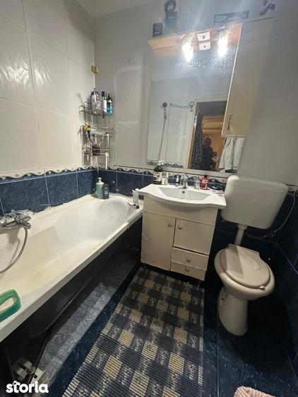 Apartament cu 4 camere decomandat în Militari