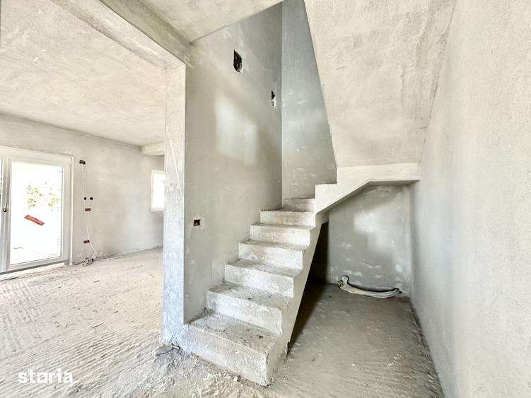 Duplex despartit cu 5 camere | 3 bai | 122 mp | Teren 430 mp | Mosnita - 5