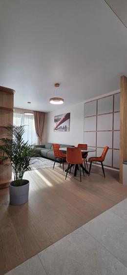 Apartament cu 3 camere decomandat în Pipera