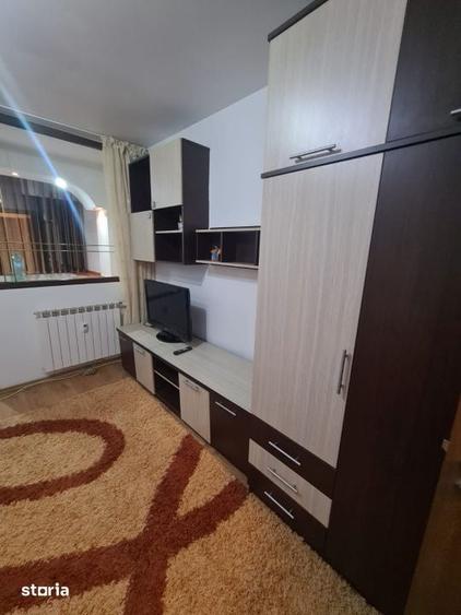 Garsonieră în Brazda lui Novac