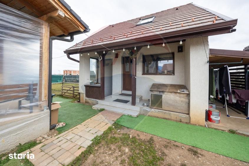 Casă cu 5 camere cu Teren 500 Mp în Central