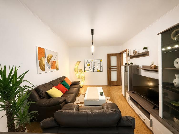 Apartament cu 2 camere decomandat, mobilat în Drumul Taberei