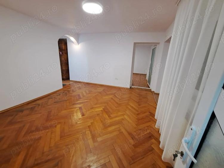 Casă cu Teren 250 Mp în Ultracentral