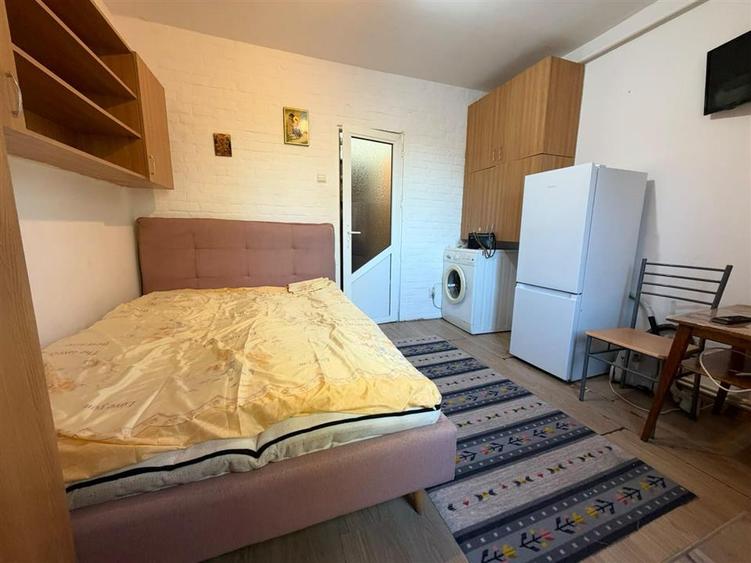 Garsonieră decomandată în Bularga
