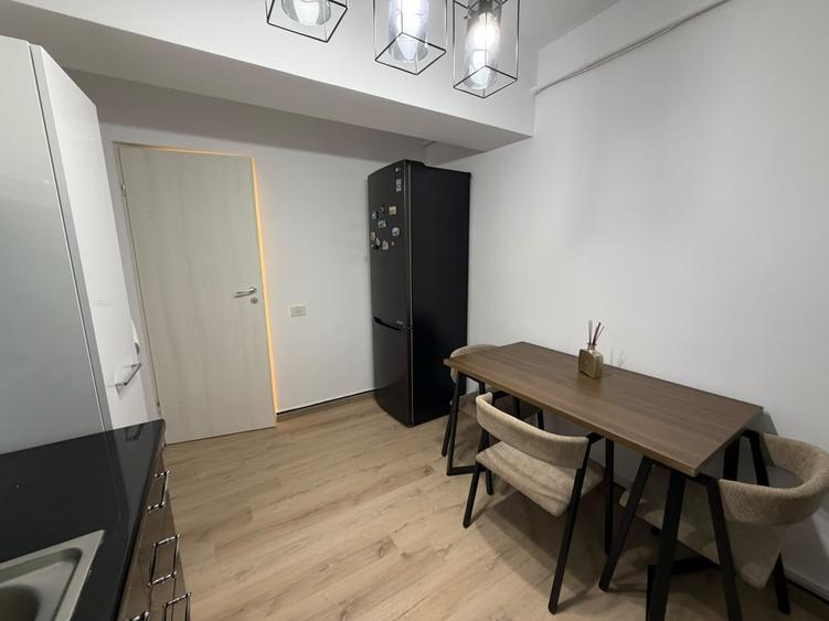 Apartament cu 2 camere decomandat în Chiajna
