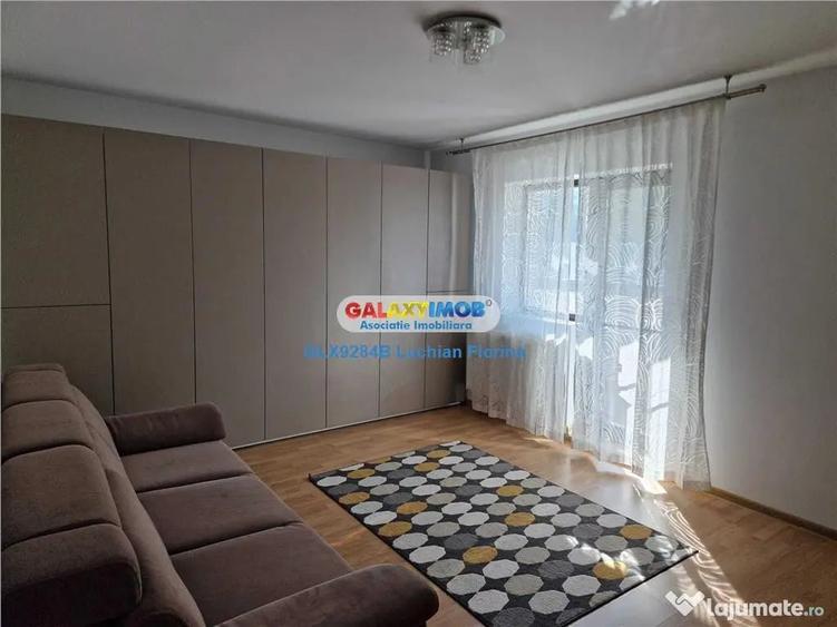 Apartament cu 2 camere decomandat în Titan