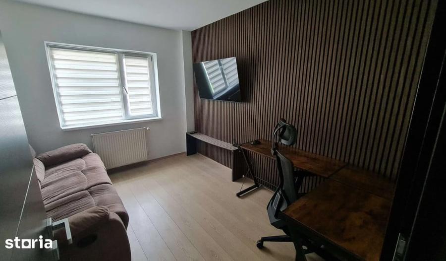 Apartament cu 3 camere decomandat în Griviței