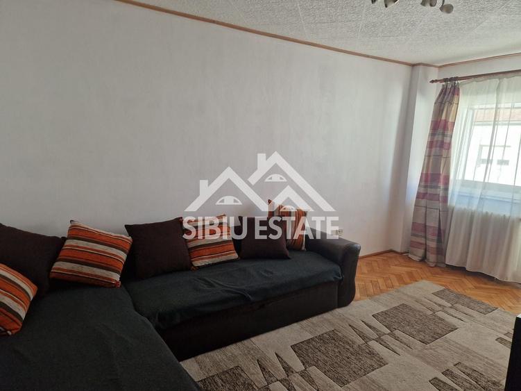 Apartament cu 2 camere decomandat, mobilat în Hipodrom 4