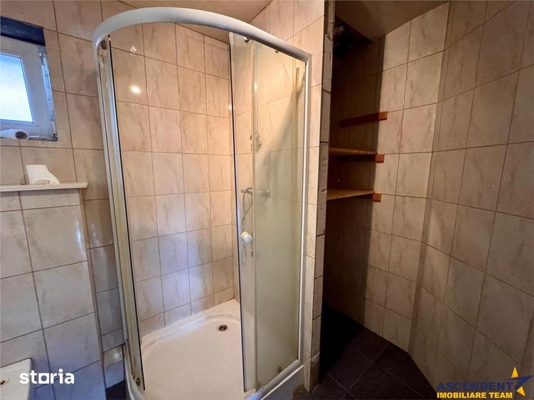 Casă cu 3 camere cu Teren 2700 Mp în Sânpaul